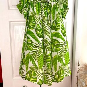 Beautiful tropical island vibe summer dress size medium